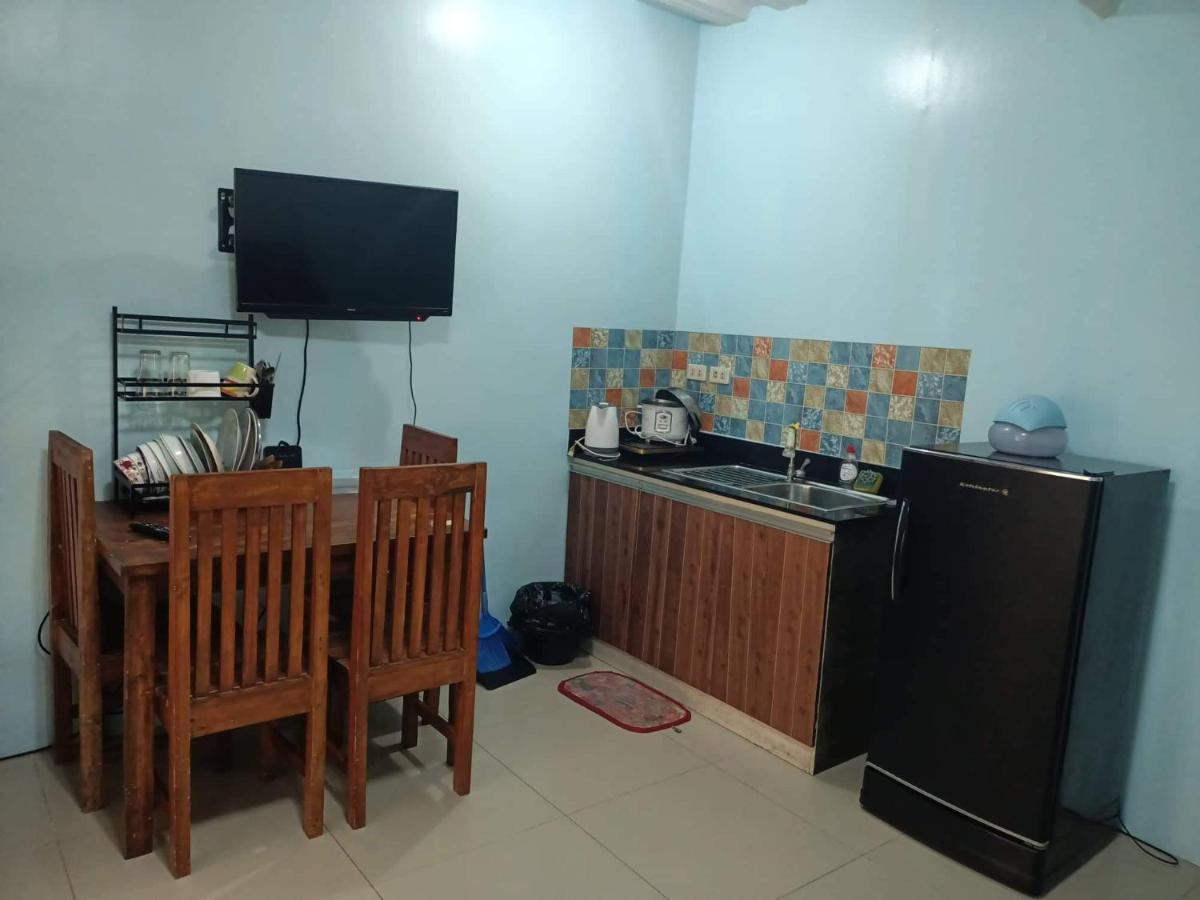 Kassel Residence Mhavic Family Room Good For 5Guest Manila Esterno foto
