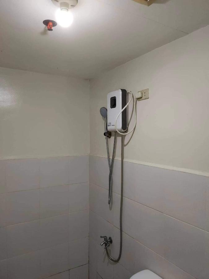 Kassel Residence Mhavic Family Room Good For 5Guest Manila Esterno foto