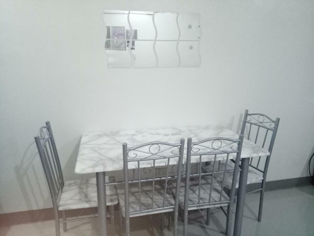 Kassel Residence Mhavic Family Room Good For 5Guest Manila Esterno foto